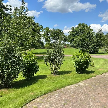 Апартаменты 't Veldhuisje *